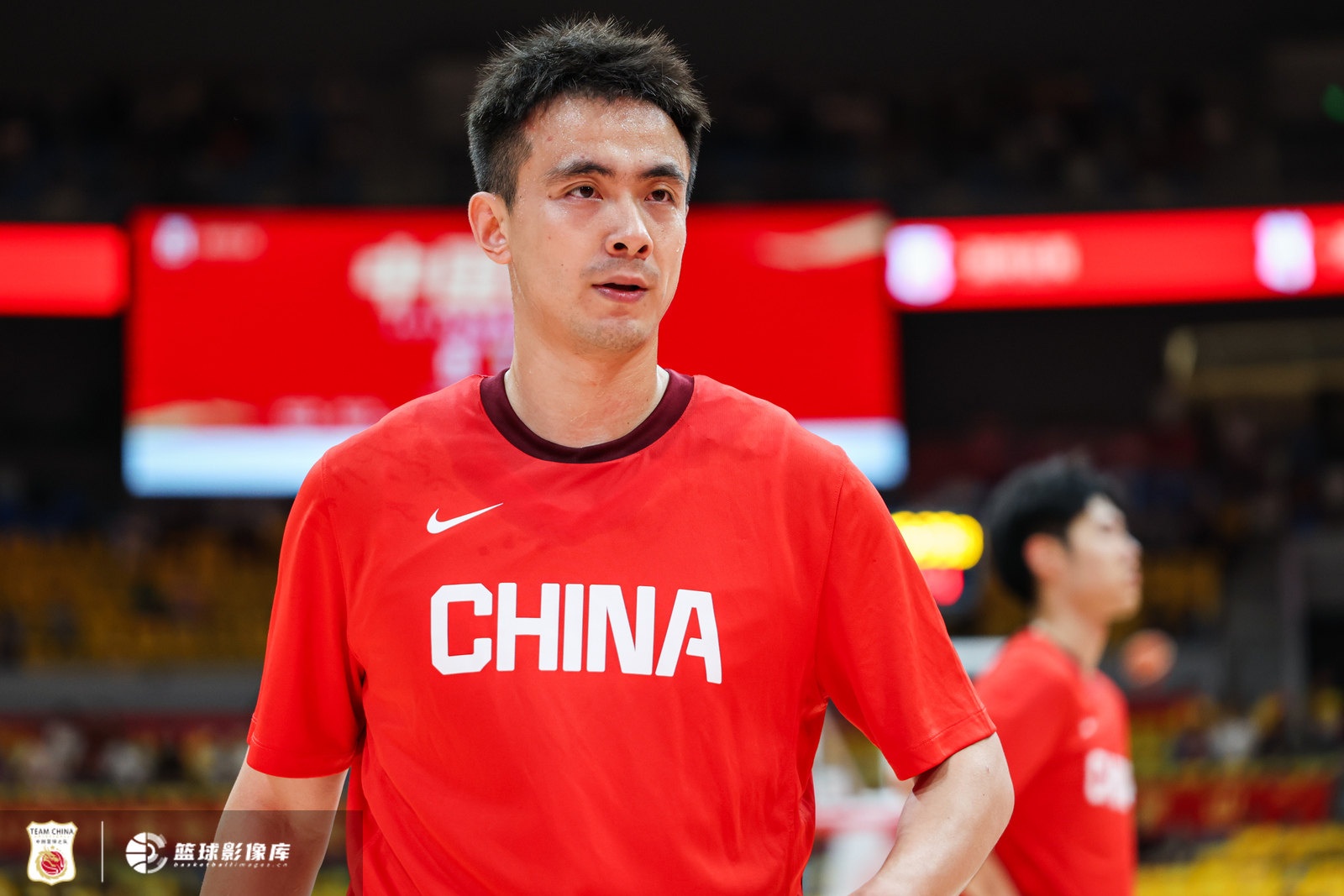 赵继伟：老将要帮助年轻人度过低谷 任何球队都会有任何困难