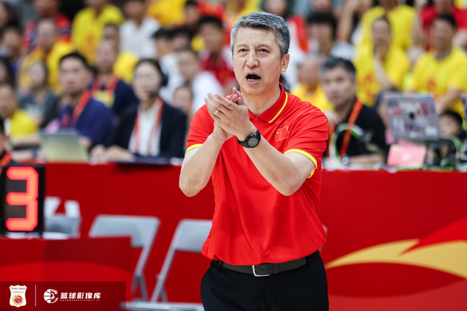媒体人：中国男篮可以缓一口气了 第二阶段六场全胜也不是不可能
